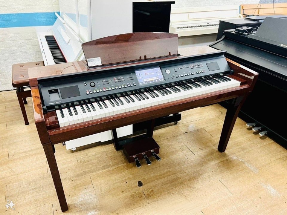Cận cảnh YAMAHA CVP-609 PM tại Piano House